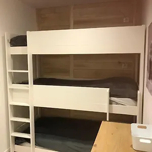 https://appartement-la-mongie-1-piece-4-personnes-fr-1-404-236.midi-pyreneeshotels.com